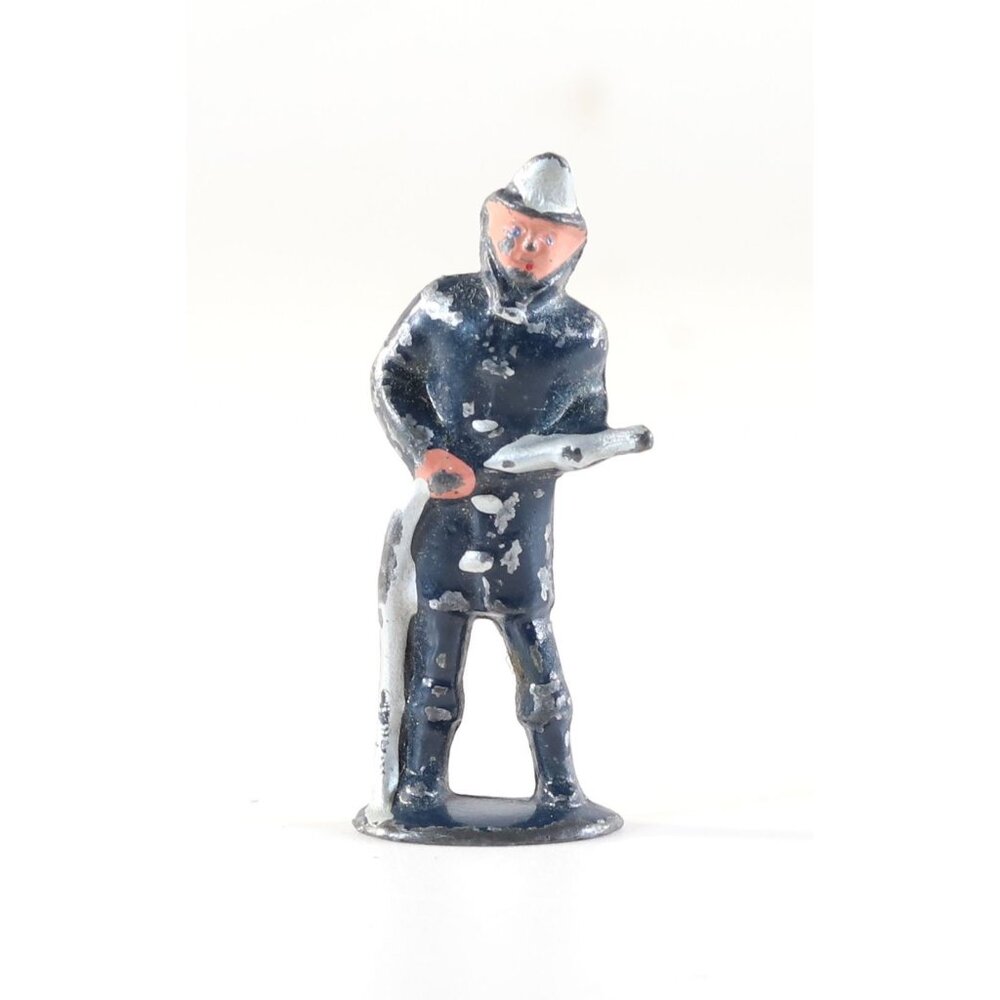 Barclay Manoil Fireman Holding Hose Lead Figure 1950s Vintage Lead Toy 1.75"